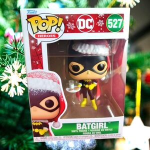 Batgirl funko # 527 (nib) With pop protector